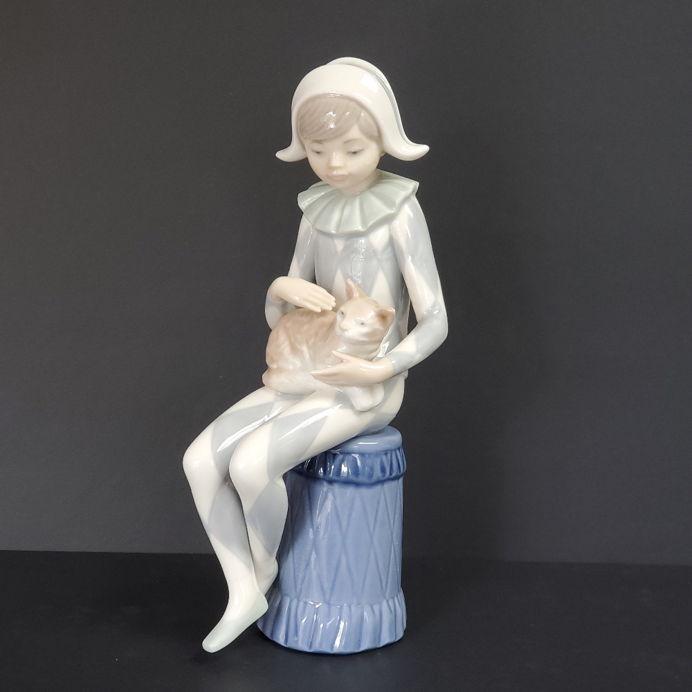 NAO by Lladró Figurine Harlequin with Cat Porcelain Figurine